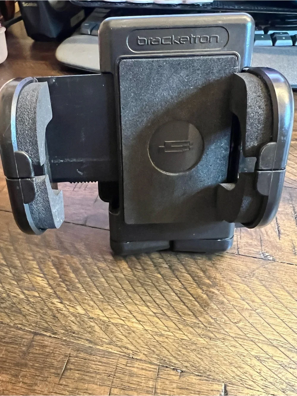Black Universal Phone Holder with Cushioned Arms